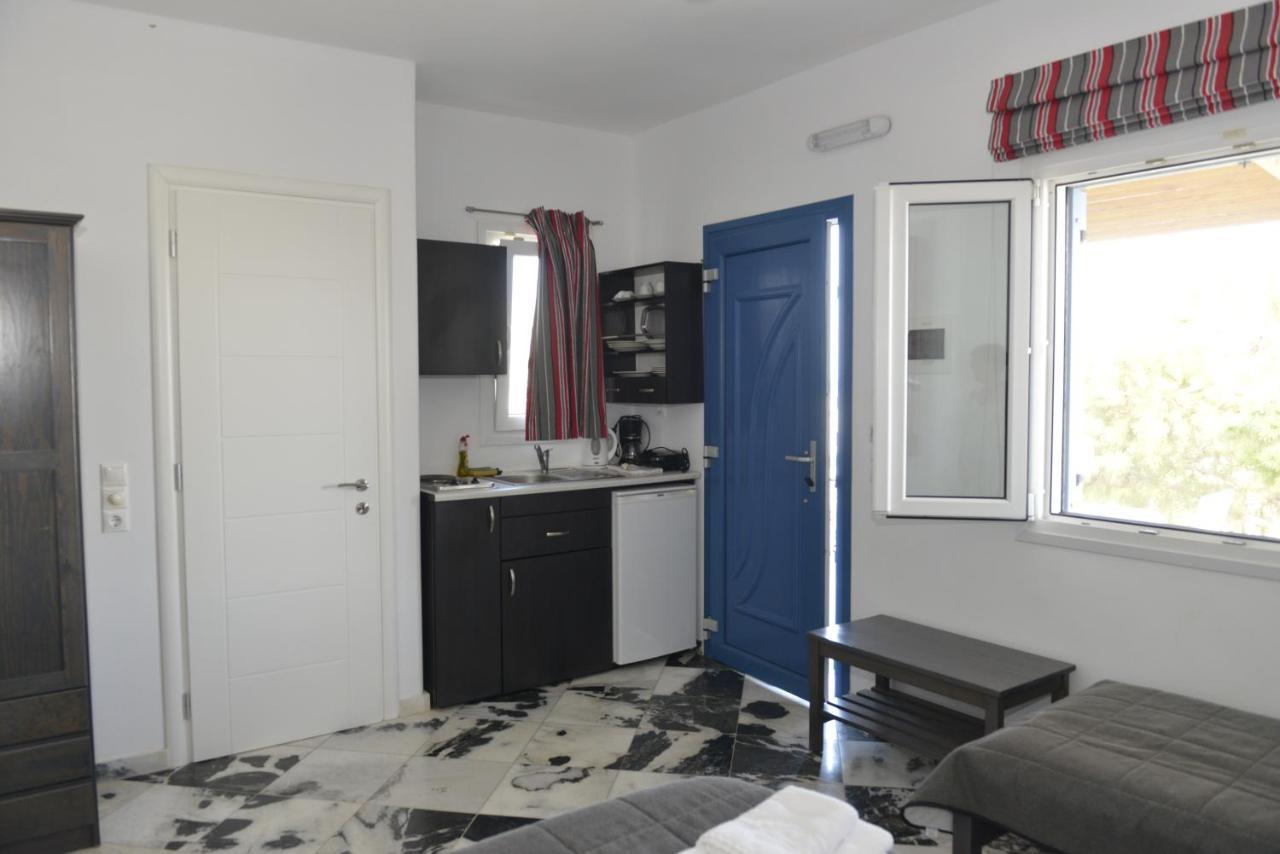 Anna'S Place Rooms 伊拉克利亚岛 外观 照片